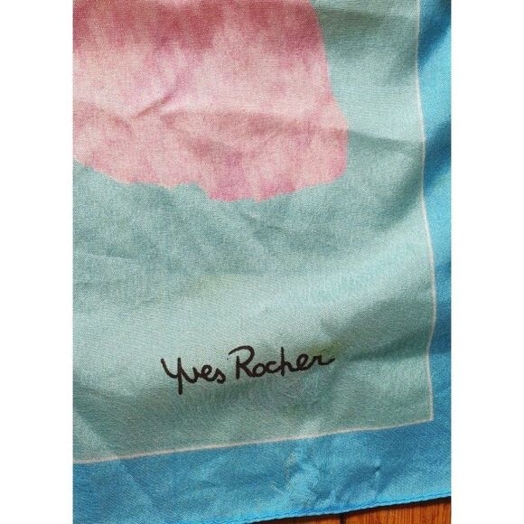 YVES ROCHER Floral Silk Scarf, Vintage Butterfly High Fashion Luxury Shawl- - Picture 3 of 4